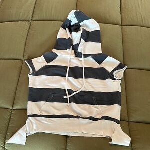 Frank & Eileen navy and White Hooded Top